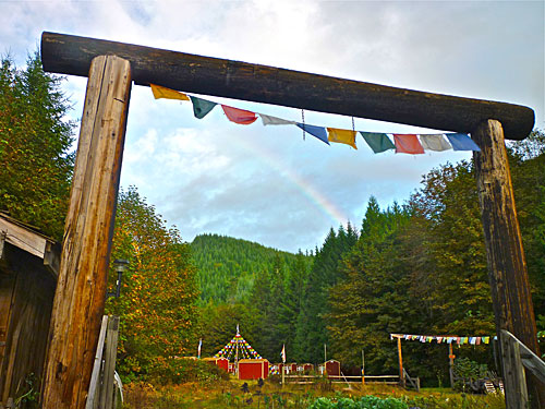 P1150793_rainbow-over-mandala-garden_500